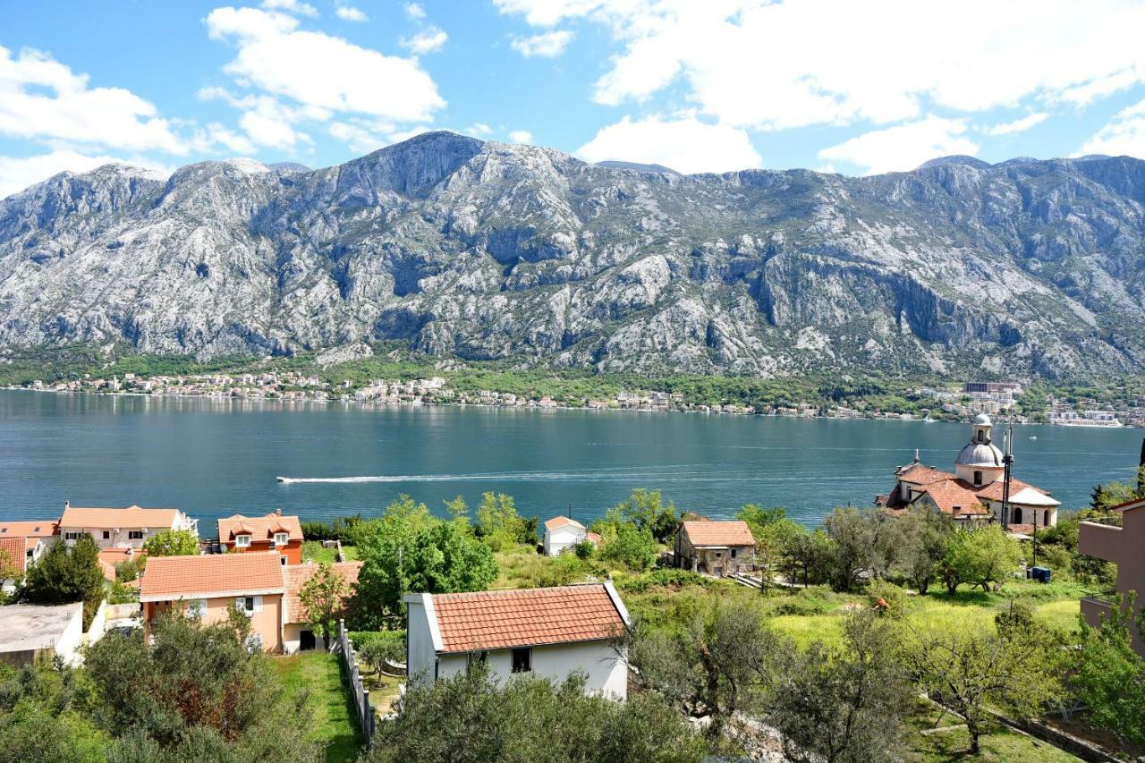 Apartments Krivokapic Prcanj With Bay View Kotor Exterior photo